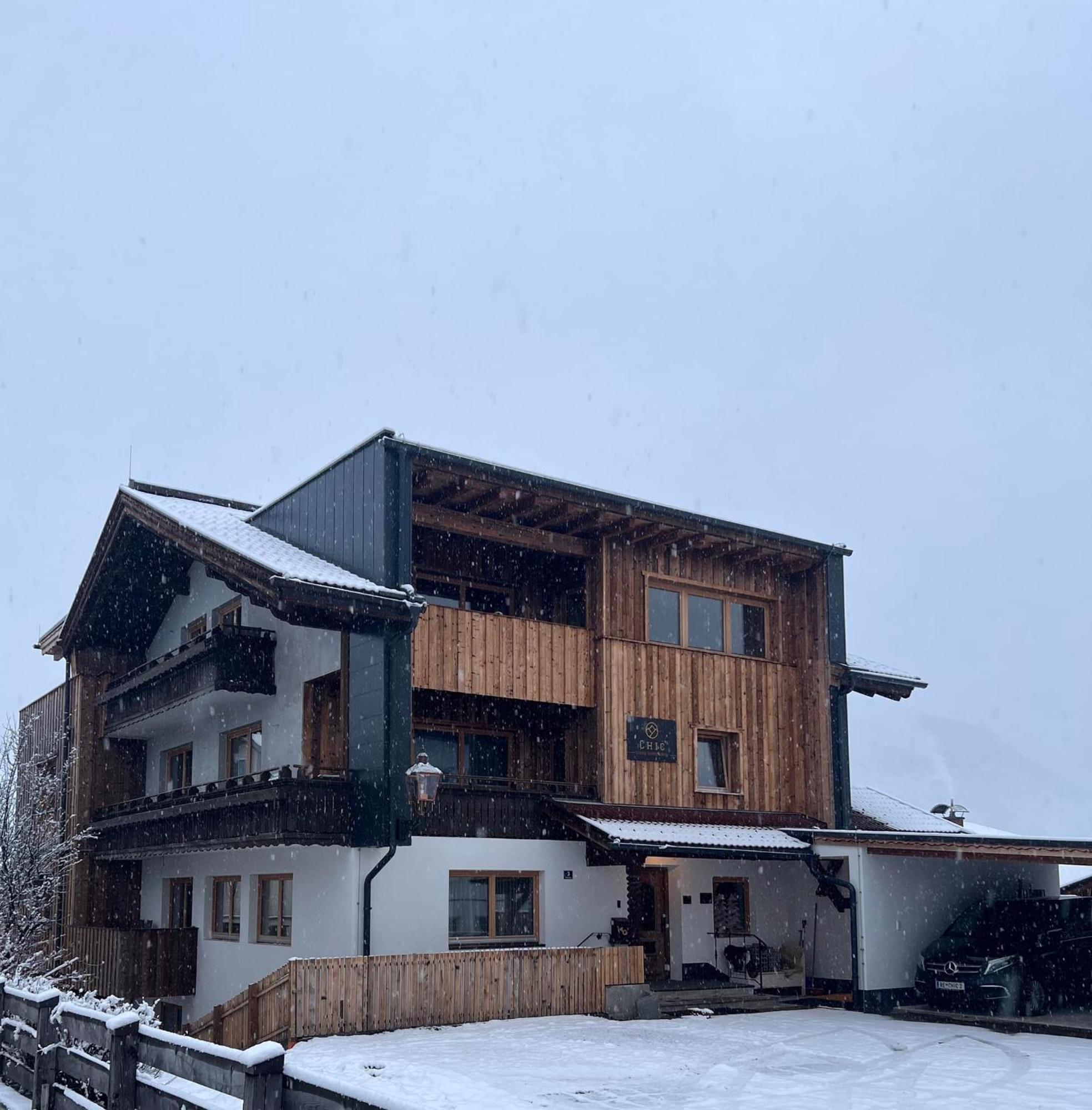 Chic Lodge-Apartments Ehrwald Eksteriør billede